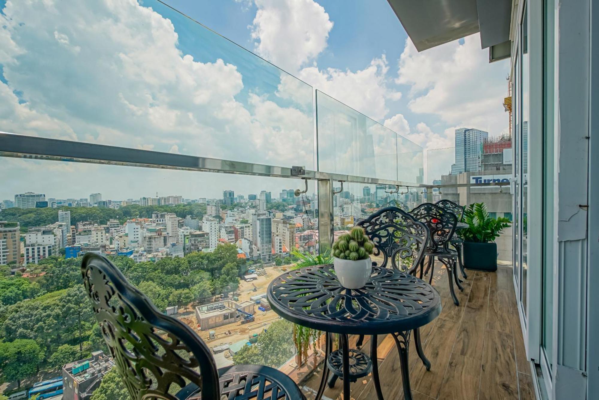 Ben Thanh - Luxury Serviced Apartments Хошимин Экстерьер фото